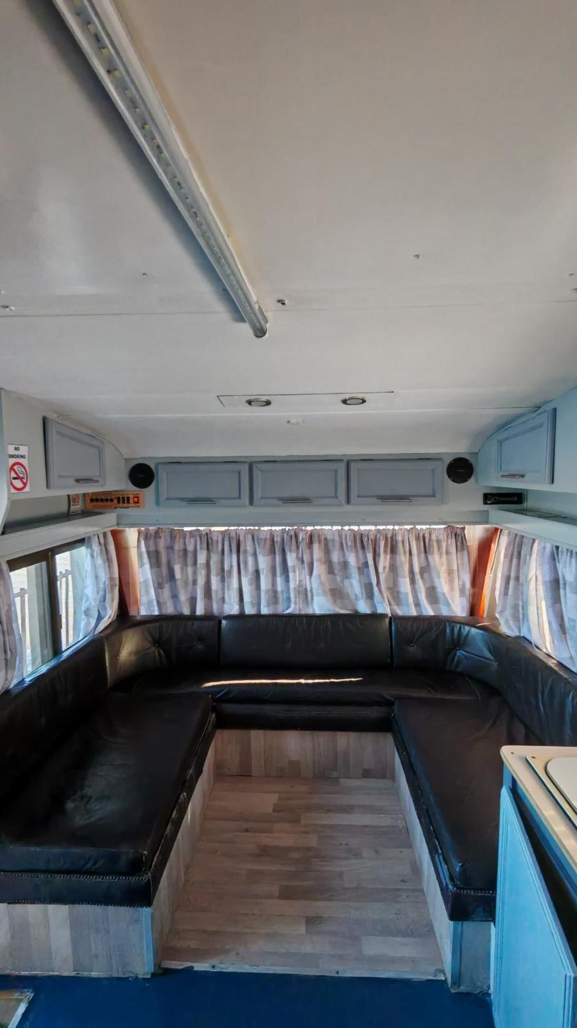 Maggie May House Boat - Colchester - 5Km From Elephant Park المظهر الخارجي الصورة